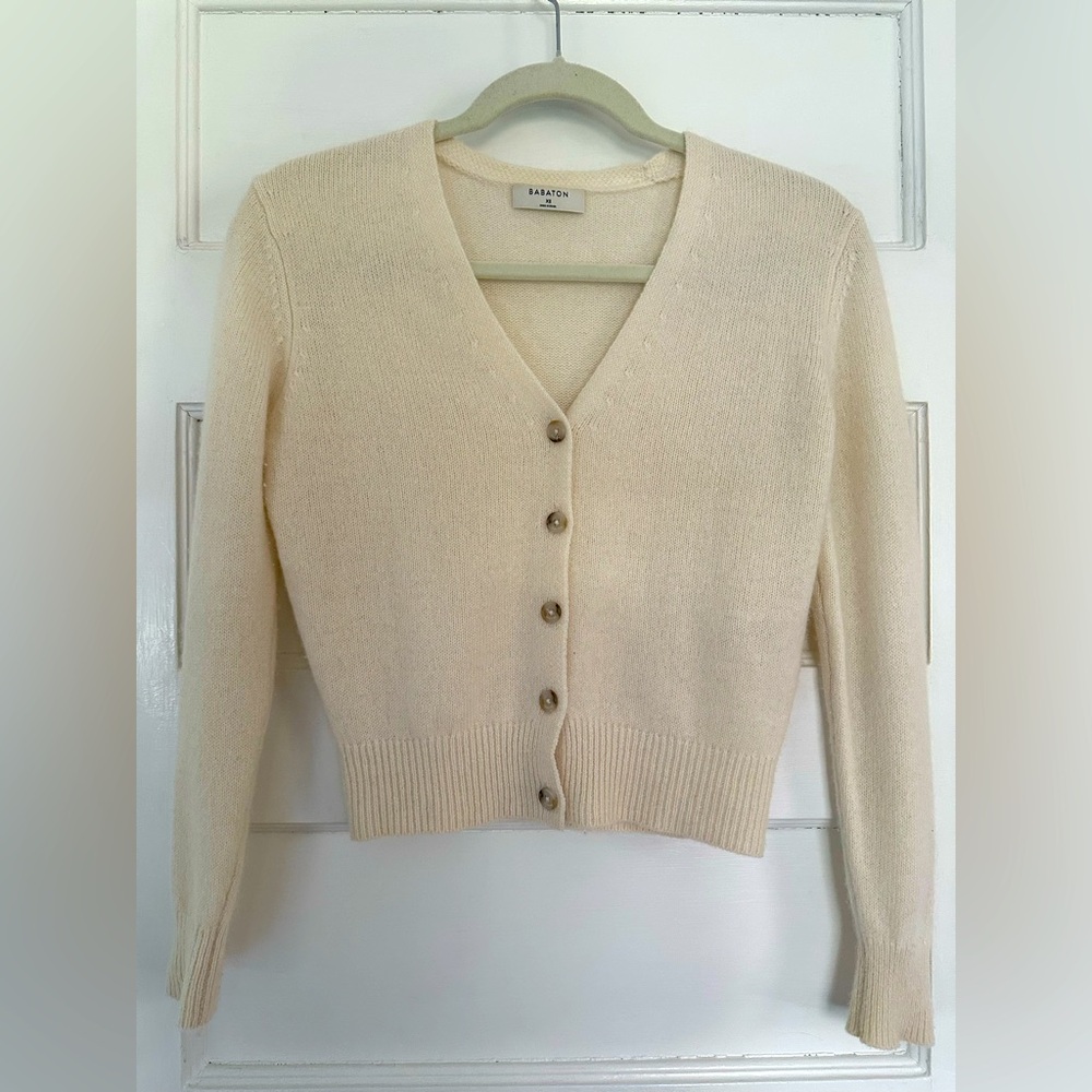 Aritzia Babaton Cream Cropped Cardigan Sweater